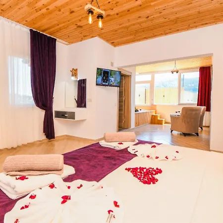 Yaz 1 Hotel 4*